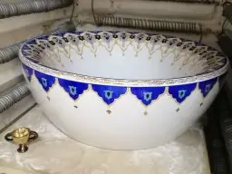 Сантехника ручной работы